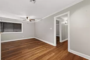4727 Merwin St, Houston, TX 77027 - Photo 21