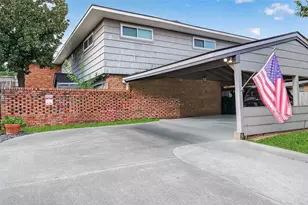 4727 Merwin St, Houston, TX 77027 - Photo 13
