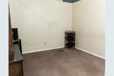 600 NE Avenue, Kermit, TX 79745 - Photo 17