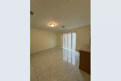9011 Ketchwood Drive, Houston, TX 77099 - Photo 9