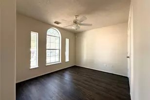 13102 Castlewind Ln, Pearland, TX 77584 - Photo 15