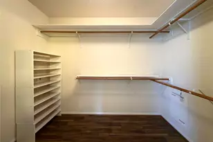 13102 Castlewind Ln, Pearland, TX 77584 - Photo 11