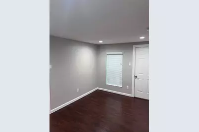 214 S San Jacinto Avenue, Cleveland, TX 77327 - Photo 7