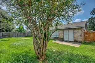 8406 Daycoach Ln, Houston, TX 77064 - Photo 19