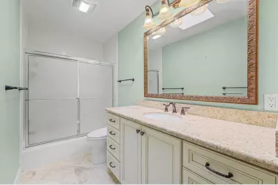 10103 Olympia Drive, Houston, TX 77042 - Photo 15