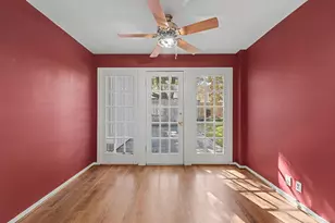 10103 Olympia Dr, Houston, TX 77042 - Photo 13