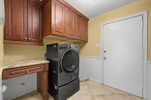 10103 Olympia Dr, Houston, TX 77042 - Photo 23