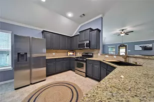 24102 McKinzie Ridge Dr, Porter, TX 77365 - Photo 7