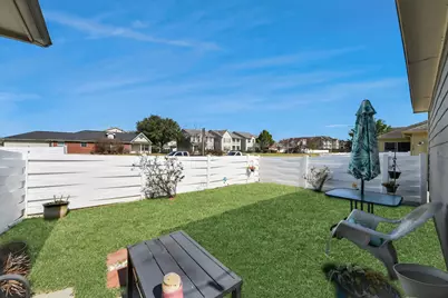 1549 Nichole Woods Drive, Houston, TX 77047 - Photo 33