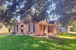 2313 Avenue L, Rosenberg, TX 77471 - Photo 3