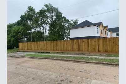 2310 Waco Street, Houston, TX 77020 - Photo 3