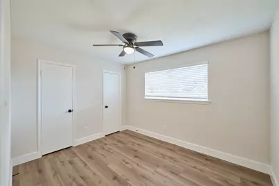 6527 Zapata Drive, Houston, TX 77083 - Photo 17