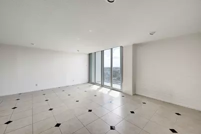 3614 Montrose Boulevard #1106, Houston, TX 77006 - Photo 3