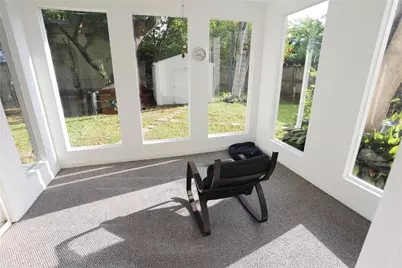 4912 Bellaire Boulevard, Bellaire, TX 77401 - Photo 7