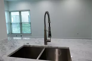 4907 Feagan St, Houston, TX 77007 - Photo 7