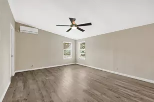 9586 Darkwood St, Willis, TX 77318 - Photo 15