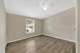9586 Darkwood St, Willis, TX 77318 - Photo 21