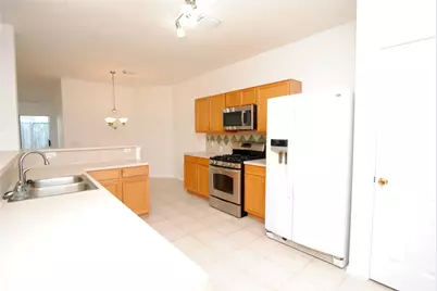 4819 Russet Trail Court, Katy, TX 77449 - Photo 13