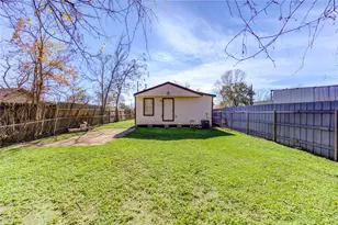 7811 St Louis St, Houston, TX 77028 - Photo 43