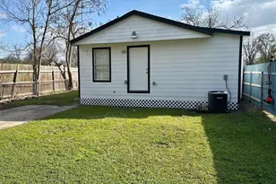 7811 St Louis St, Houston, TX 77028 - Photo 41