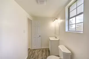 7811 St Louis St, Houston, TX 77028 - Photo 9