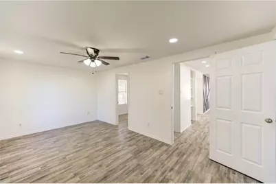 7811 Saint Louis Street, Houston, TX 77028 - Photo 25