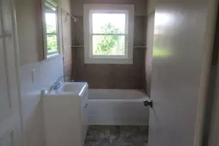 110 Spencer St, Brazoria, TX 77422 - Photo 9
