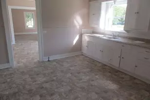 110 Spencer St, Brazoria, TX 77422 - Photo 9