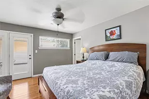1754 Nocturne Ln, Houston, TX 77043 - Photo 23