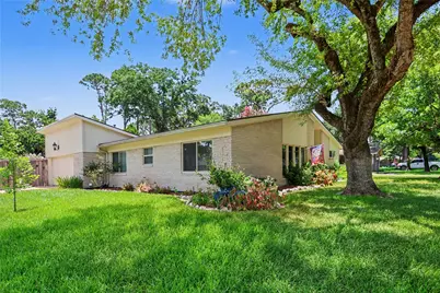 1754 Nocturne Lane, Houston, TX 77043 - Photo 33