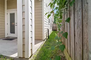 7705 Shannon Dr, Houston, TX 77055 - Photo 15