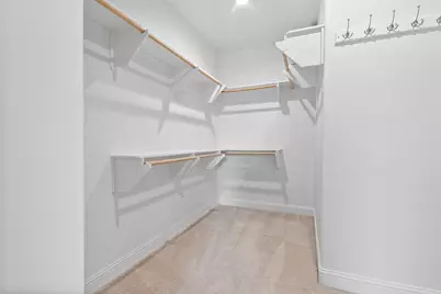 7705 Shannon Drive, Houston, TX 77055 - Photo 13