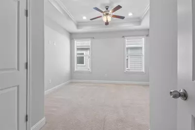 7705 Shannon Drive, Houston, TX 77055 - Photo 11