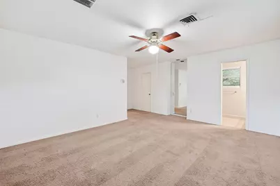 5422 Spellman Road, Houston, TX 77096 - Photo 11