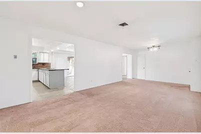 5422 Spellman Road, Houston, TX 77096 - Photo 5