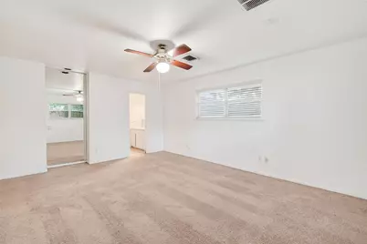 5422 Spellman Road, Houston, TX 77096 - Photo 13