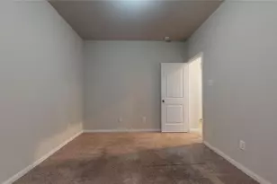 2327 Windy Sail Dr, Texas City, TX 77568 - Photo 9