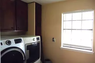15318 Bonita Springs Dr, Houston, TX 77083 - Photo 19