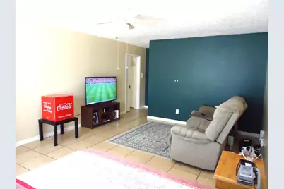 15318 Bonita Springs Drive, Houston, TX 77083 - Photo 21