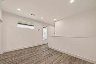 4418 Bora Bora Ln, Houston, TX 77045 - Photo 19