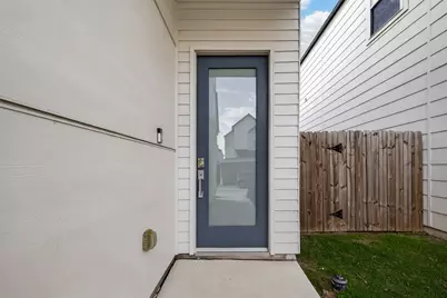 4418 Bora Bora Lane, Houston, TX 77045 - Photo 5