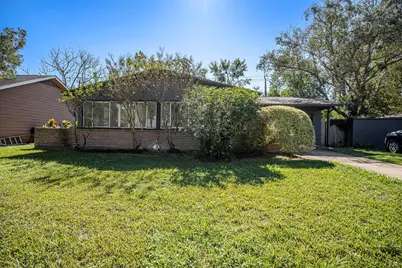 6325 Rowan Lane, Houston, TX 77074 - Photo 1