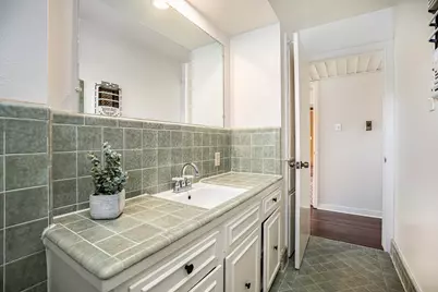 6325 Rowan Lane, Houston, TX 77074 - Photo 15
