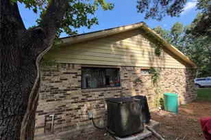 606 Pine Tree Rd, Huntsville, TX 77320 - Photo 3