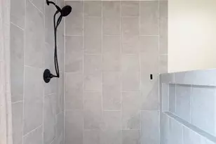 18603 Point Lookout Dr, Houston, TX 77058 - Photo 39