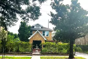2417 Blodgett St, Houston, TX 77004 - Photo 1