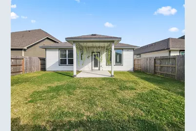 18731 Frost Ridge Drive, Crosby, TX 77532 - Photo 15