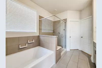 18731 Frost Ridge Drive, Crosby, TX 77532 - Photo 7