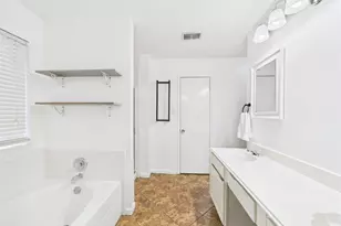 3718 Brookwood Dr, La Porte, TX 77571 - Photo 15