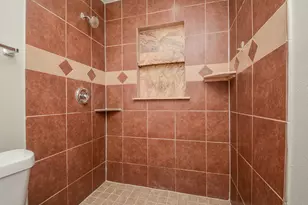 6014 Collingsworth St, Houston, TX 77026 - Photo 15